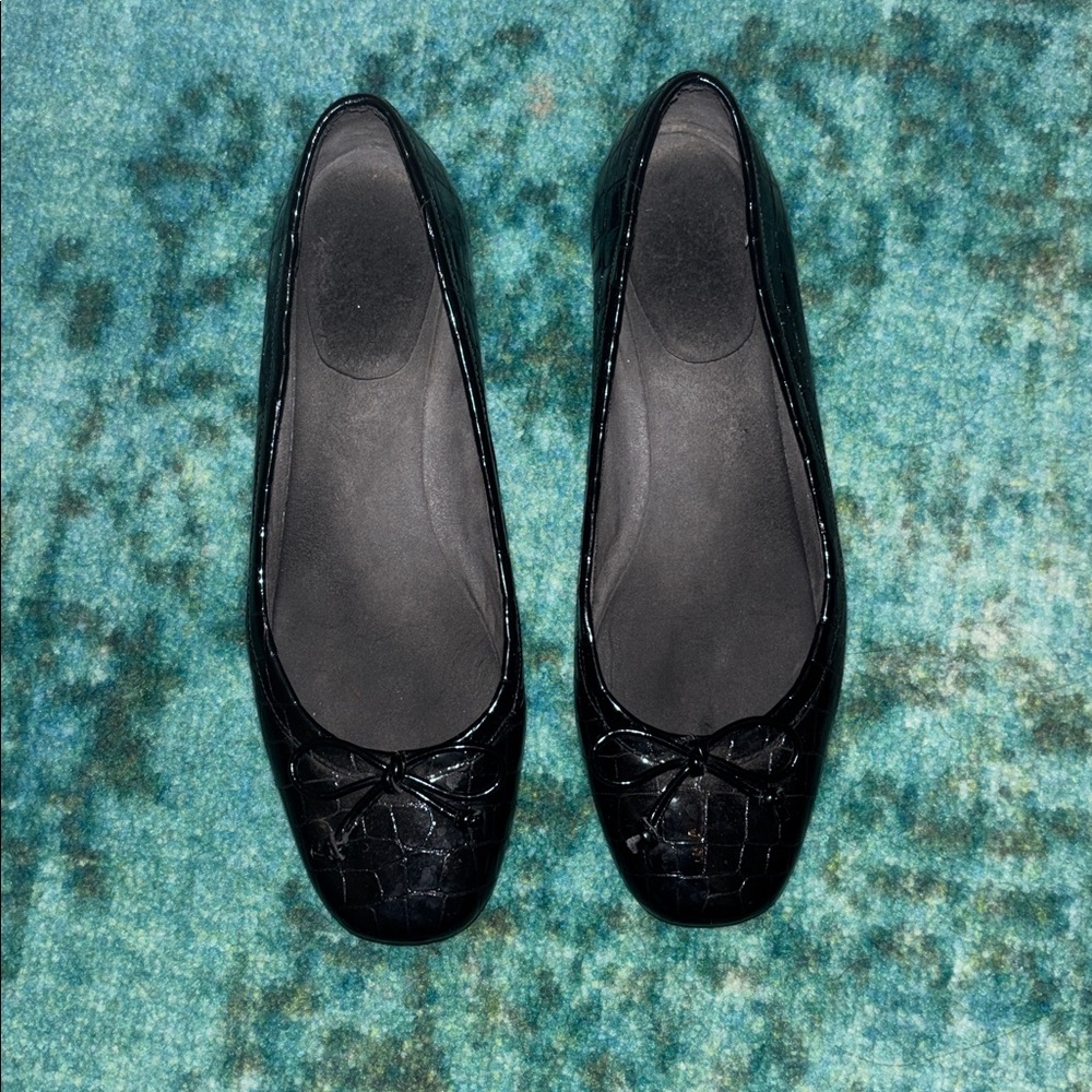 Stuart Weitzman Black Women's Flats